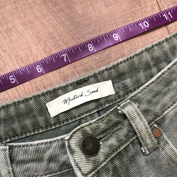 Dolls Kill size small green cut off rip short - Picture 3 of 4